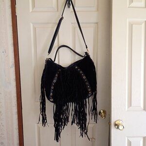 Black fringe purce